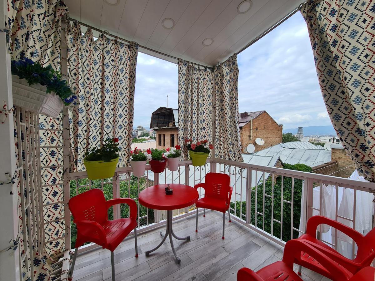 Lowell Hotel Тбилиси Екстериор снимка